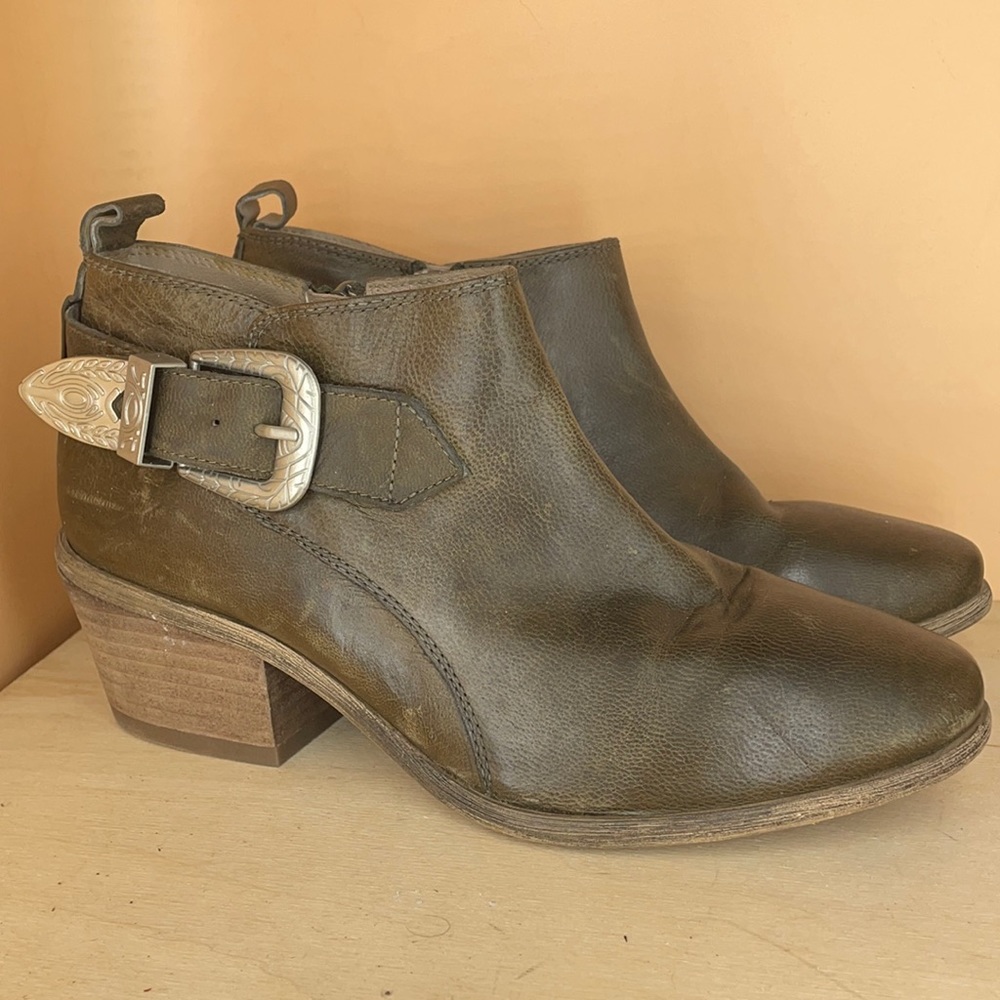 Steve Madden Cowboy Ankle Booties Leather with Silver Buckle